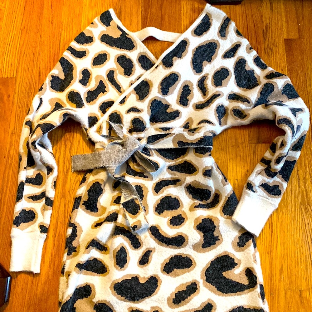 Leopard sweater dress